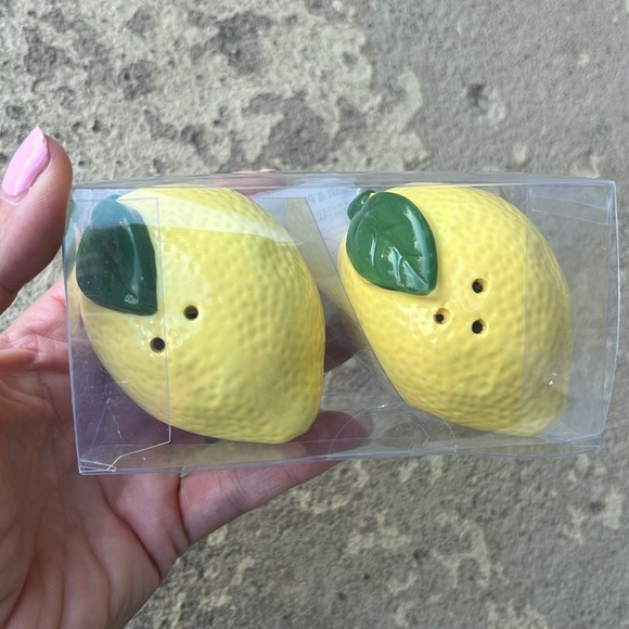 Amazon Other - New lemon salt and pepper shakers